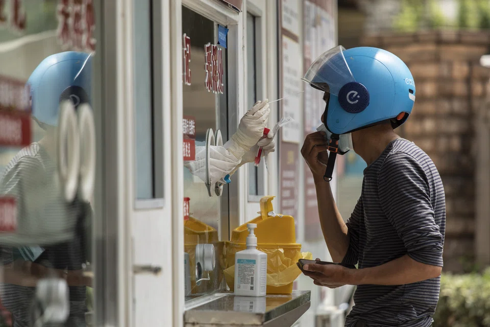 New investment by US companies in China is expected to slow in 2023 as a result of the virus controls and other Chinese policies. 