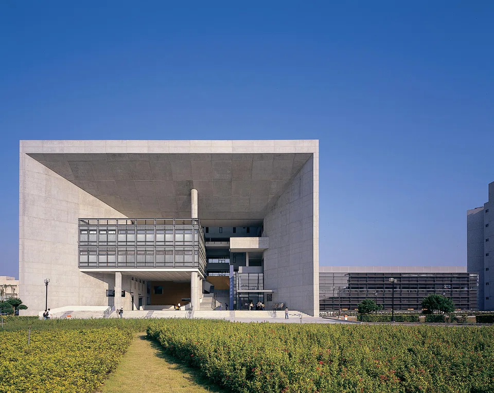 Yuan Ze University Library.