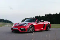 The Spyder RS is an irrepressible, irresistible and unforgettable bundle of thrills. 