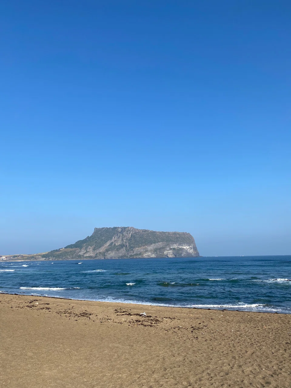 Seongsan Ilchulbong is one of the new Seven Wonders of the World.