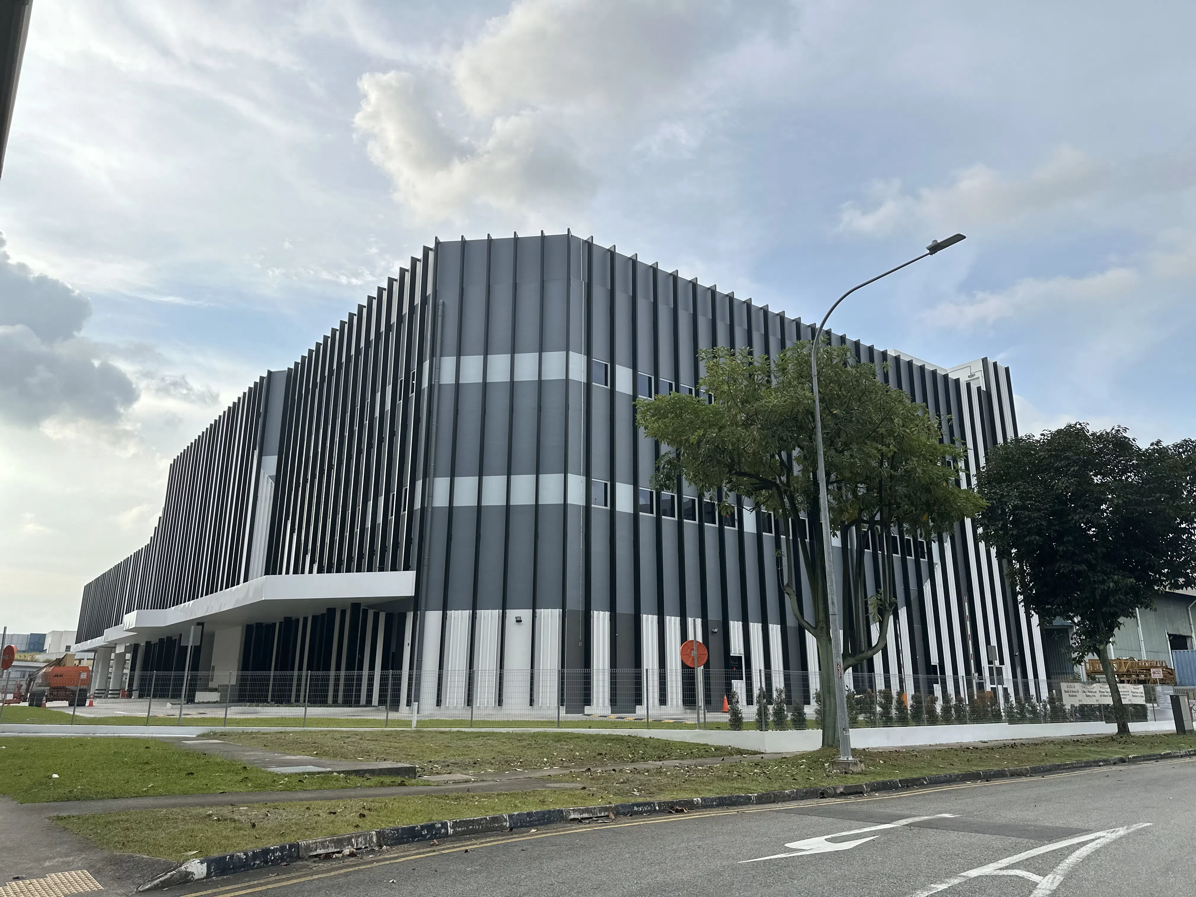 Above: Sabana@1TA4, a warehouse in Sabana Industrial Reit's portfolio. Background checks have been done on Karen Lee and Goo Li Ling ahead of their appointments as chief executive officer and chief financial officer, respectively. 