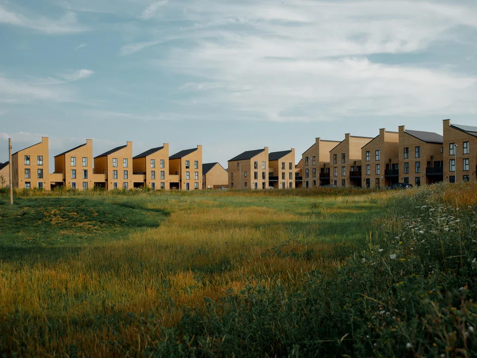 By 2040, this former World War II airfield will be transformed into a thriving town with 10,000 homes and about 25,000 residents. 