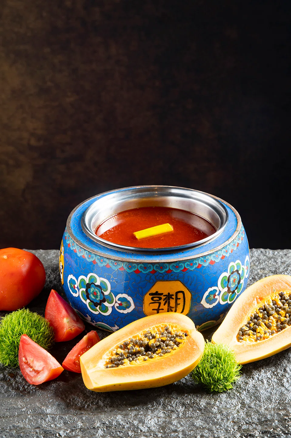 Tomato-papaya broth is said to be good for the skin.