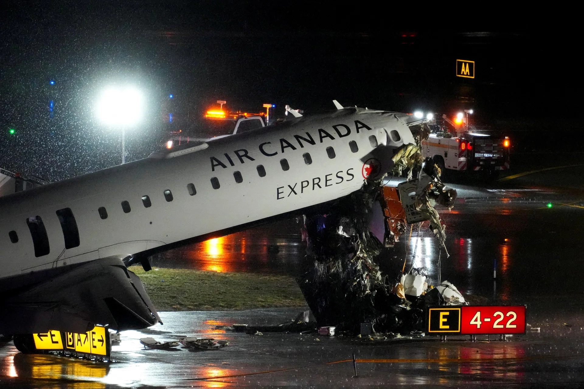 Pilot, co-pilot killed after Air Canada Express hits ground fire truck at New York’s LaGuardia airport