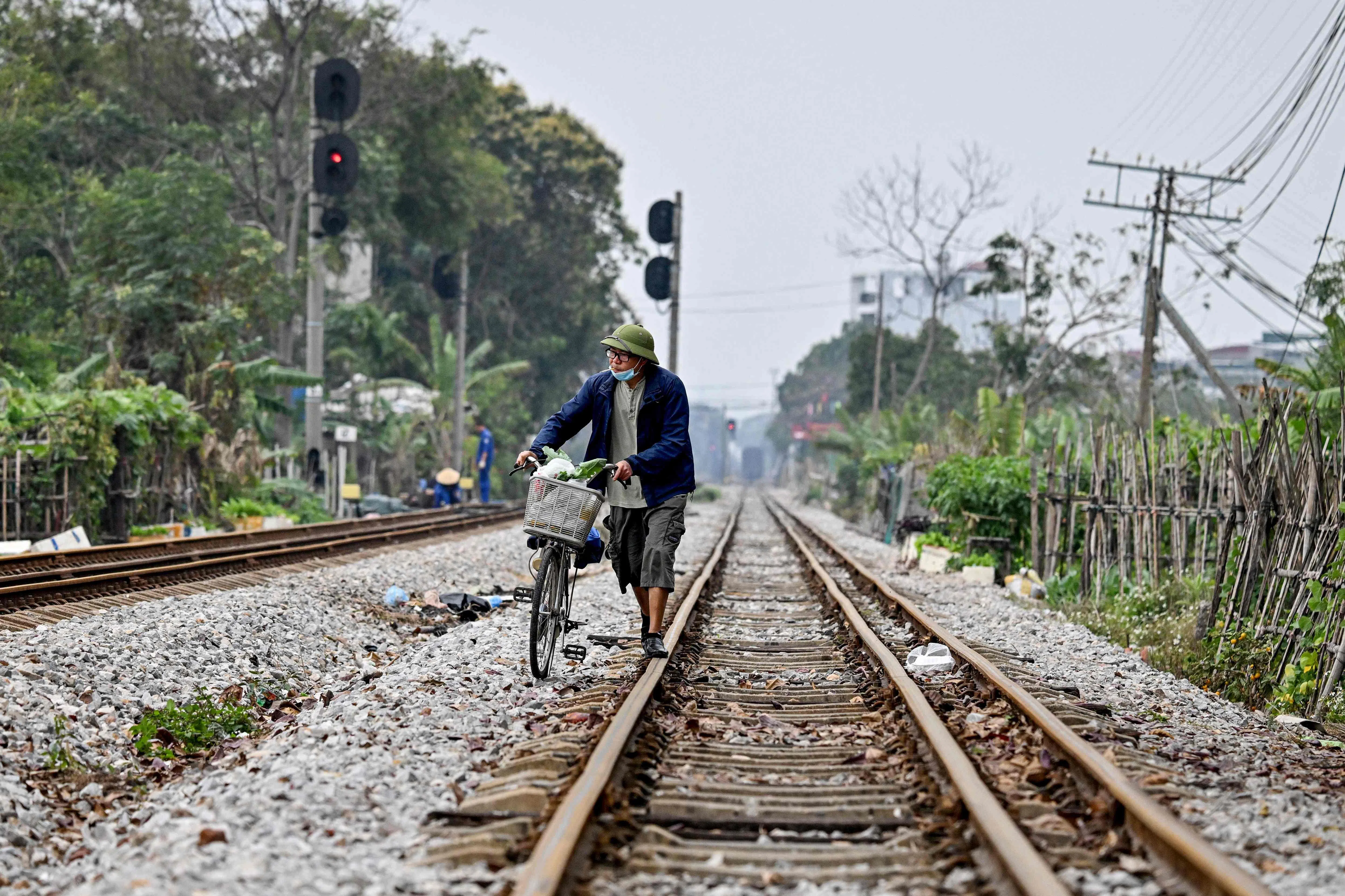 Parlemen Vietnam menyetujui hubungan kereta api US $ 8 miliar ke China