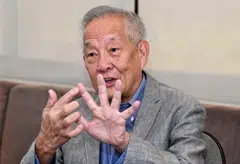  Presidential hopeful Ng Kok Song says the best man for president is someone without political affiliation, and “accountable not to the government, but to the people of Singapore”.