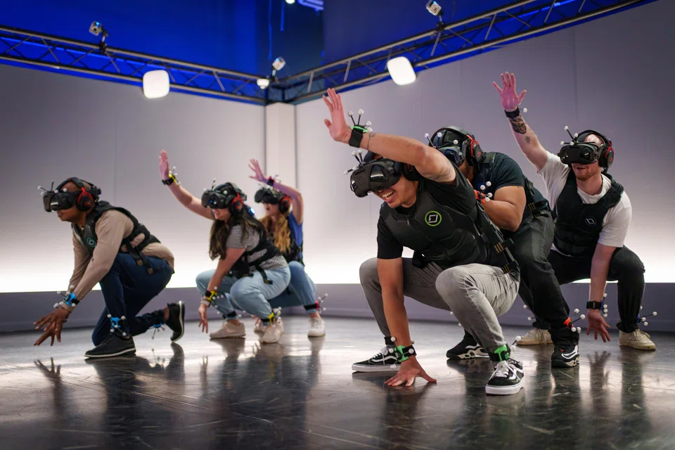 VR experiences encourage personal connectivity.