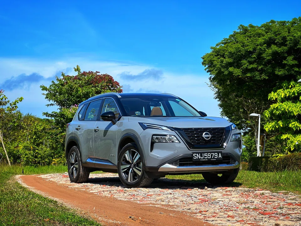 The Nissan X-Trail e-Power doesn’t need hours of charging, but it exhibits all the smooth urgency of an electric car, with much of the quietness.