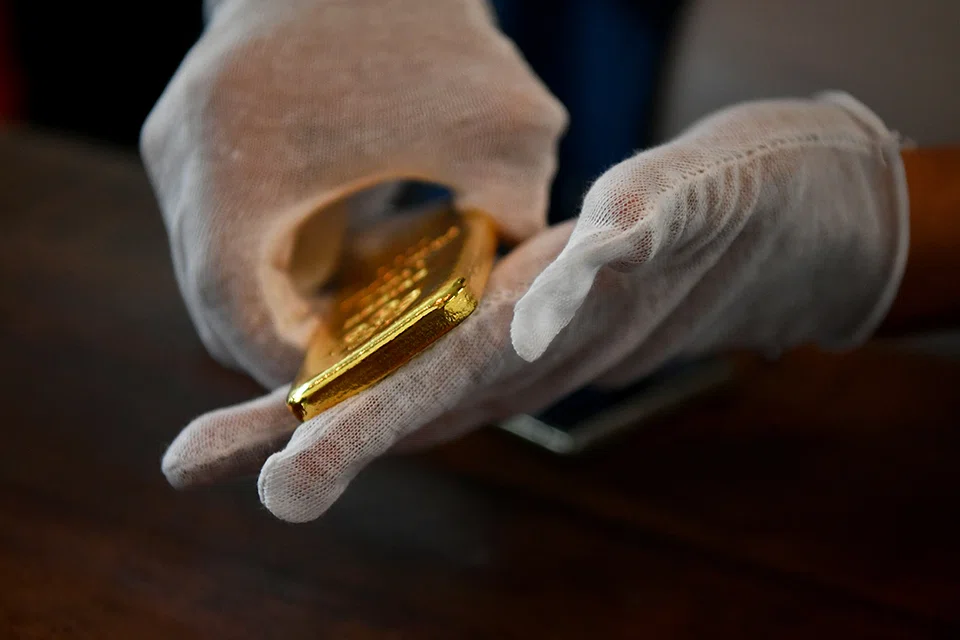 Gold, the haven of choice for decades, is still seen as the best safeguard against the risk of rising prices, according to 46 per cent of survey participants. 