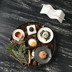 7th Door's intricate array of snacks to kick off the meal.                    