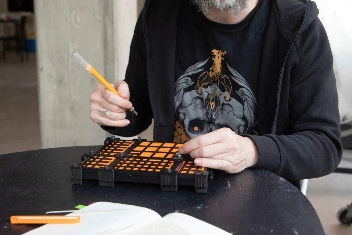 Austrian artist Andreas Joska-Sutanto has been toiling away for years at cutting up Adolf Hitler's manifesto "Mein Kampf" in a bid to "deconstruct" its negativity, while rearranging it into a cookbook.