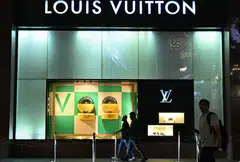 A new, targeted sales tax on luxury and branded goods and equipment can generate additional tax revenue, and also serve as a progressive tool to reduce income inequality
.