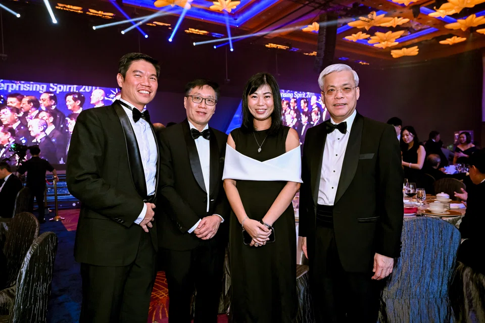 SPH Media’s top management. From left: Kuek Yu Chuang, deputy CEO; Wong Wei Kong, editor-in-chief, English/Malay/Tamil Media Group; Tan Pei Jun, chief financial officer, and
Chan Yeng Kit, chief executive officer.
