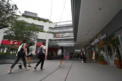 UOL, together with its partners, has recently been awarded a 99-year prime leasehold housing site near One Holland Village.