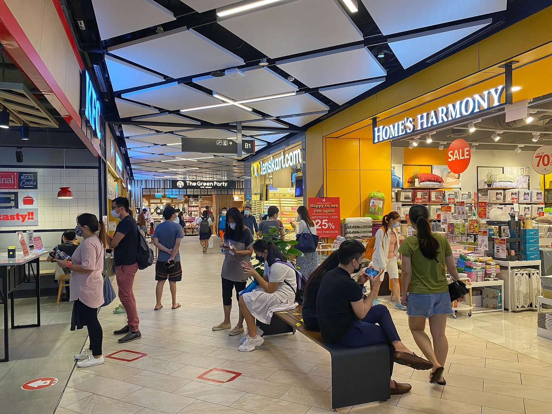 Lendlease Global Commercial Reit posts 3% rise in H2 DPU to S$0.0185