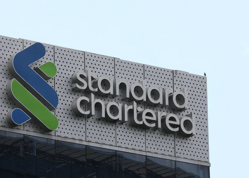 StanChart says that it aims to “set the blueprint” for how commercial banks can help companies move money between traditional bank accounts and modern blockchain networks.