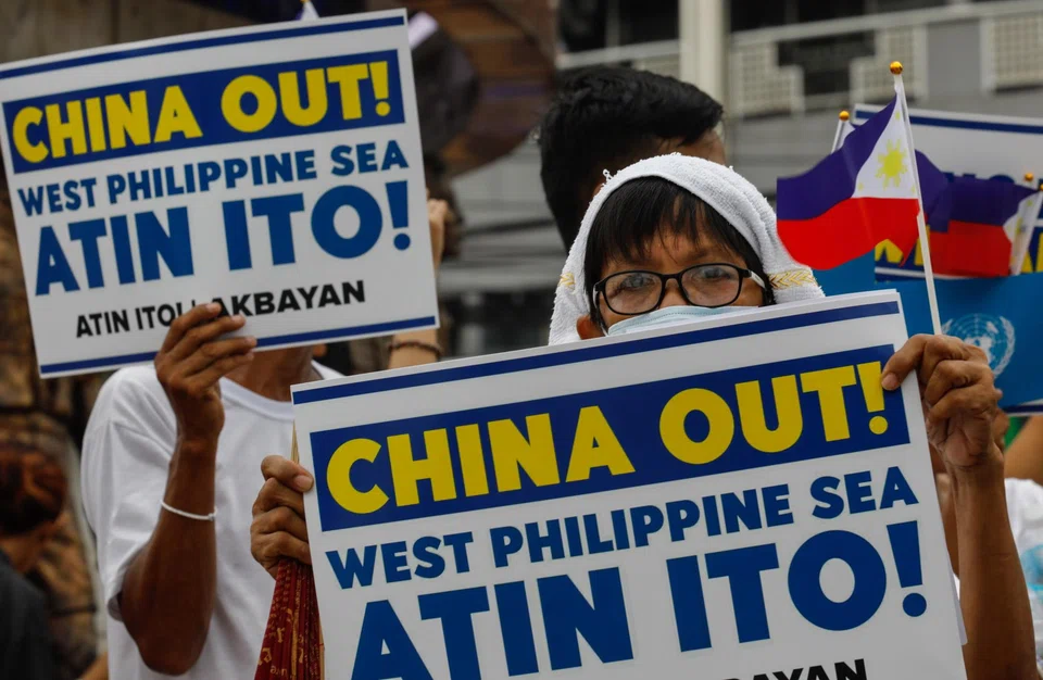 A tentative deal struck adds to signs that both Philippines and China are open to defusing tensions that hit a high point last month when a Philippine sailor lost a thumb as sea clashes escalated. 