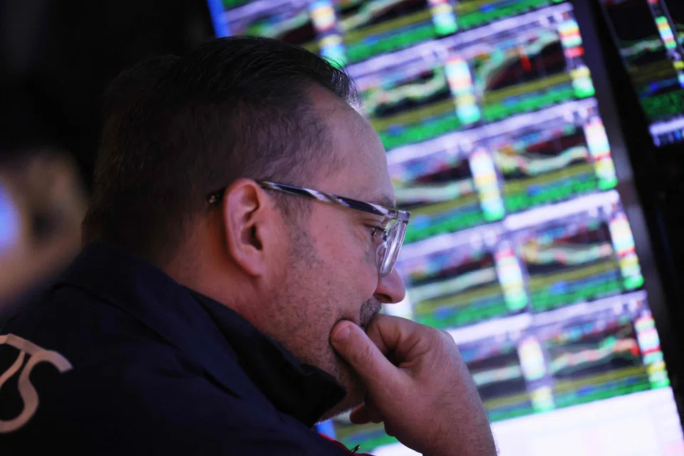 One possible reason for the inverted yield curve is that bond investors think Fed chair Jerome Powell will follow in Paul Volcker’s footsteps and unleash a deep recession.