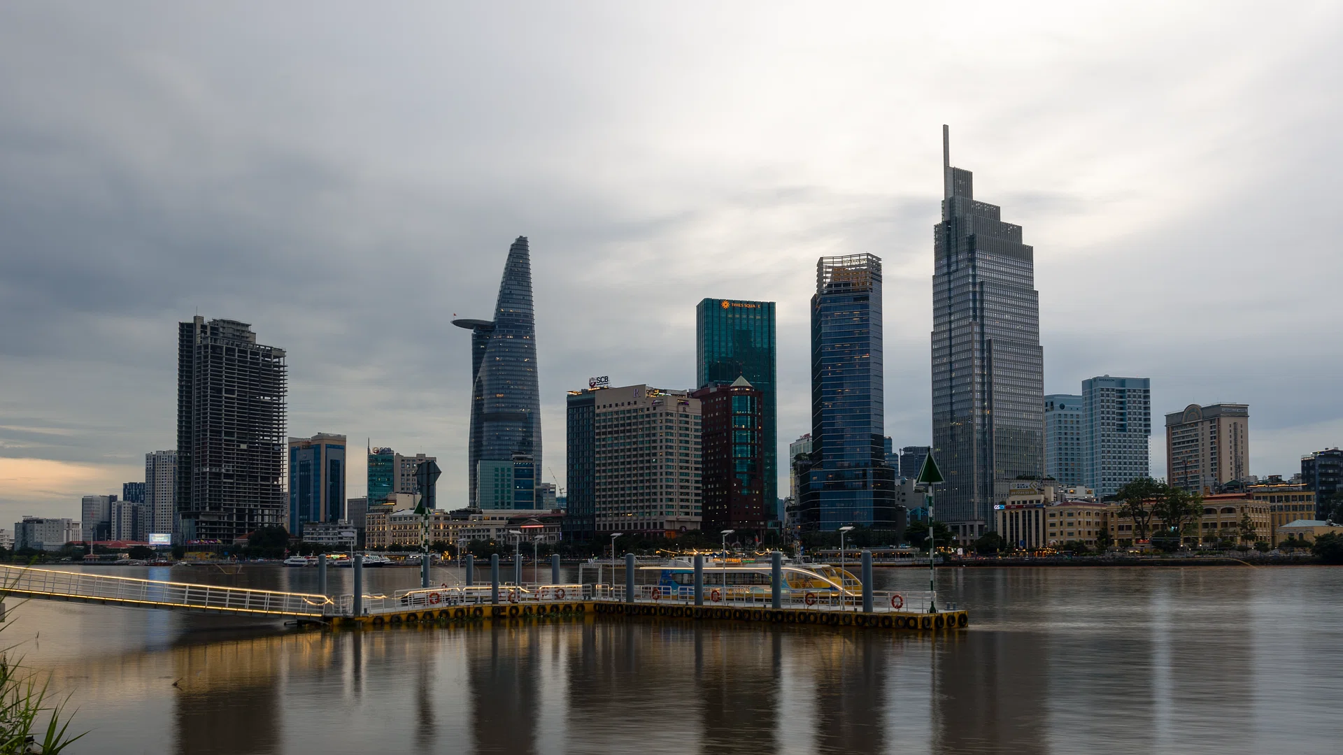 Tycoon’s prime Ho Chi Minh City real estate up for sale in fraud recovery