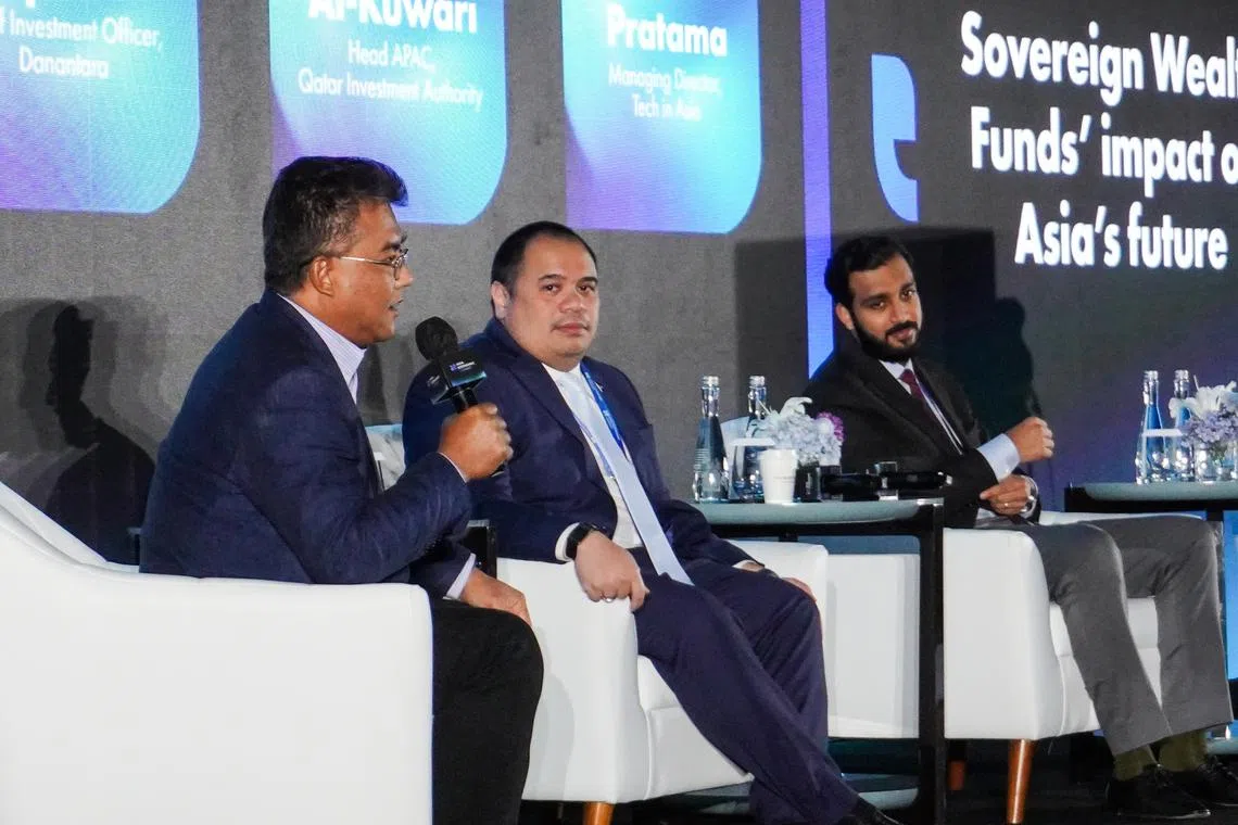 From left: Hisham Hamdan, CIO of Khazanah Nasional; Pandu Sjahrir, CIO of Danantara; and Abdulla Al-Kuwari, head of QIA Advisory, at the Asia Economic Summit in Jakarta on Jun 26.