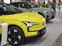 In the first nine months of 2025, EVs accounted for 43%, or about 16,000 vehicles, of all new passenger vehicles registered in Singapore.