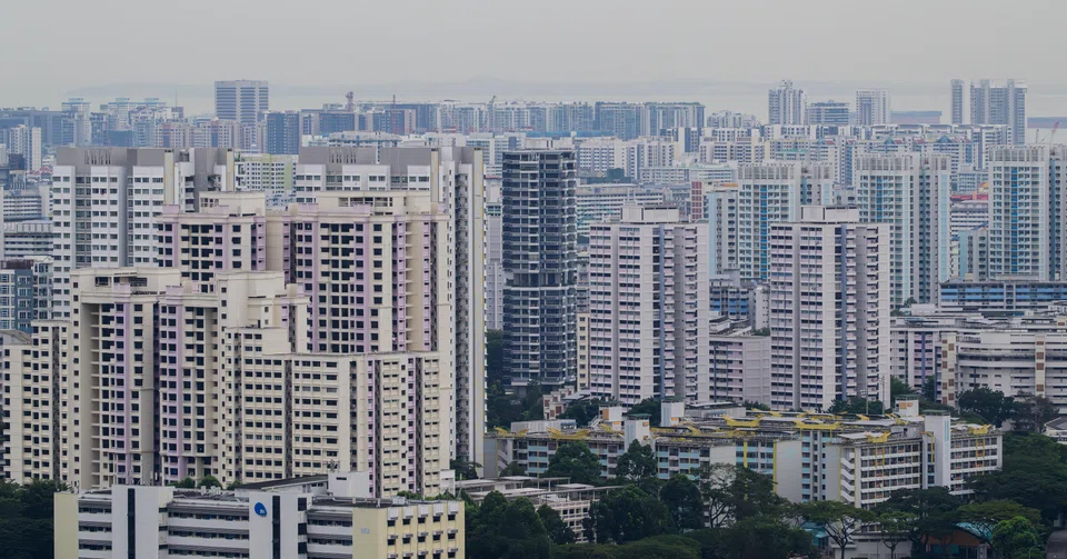 Singapore’s positive economic outlook and low unemployment rate underpin the property market’s fundamentals, although potential escalation of global trade tensions poses a downside risk. 