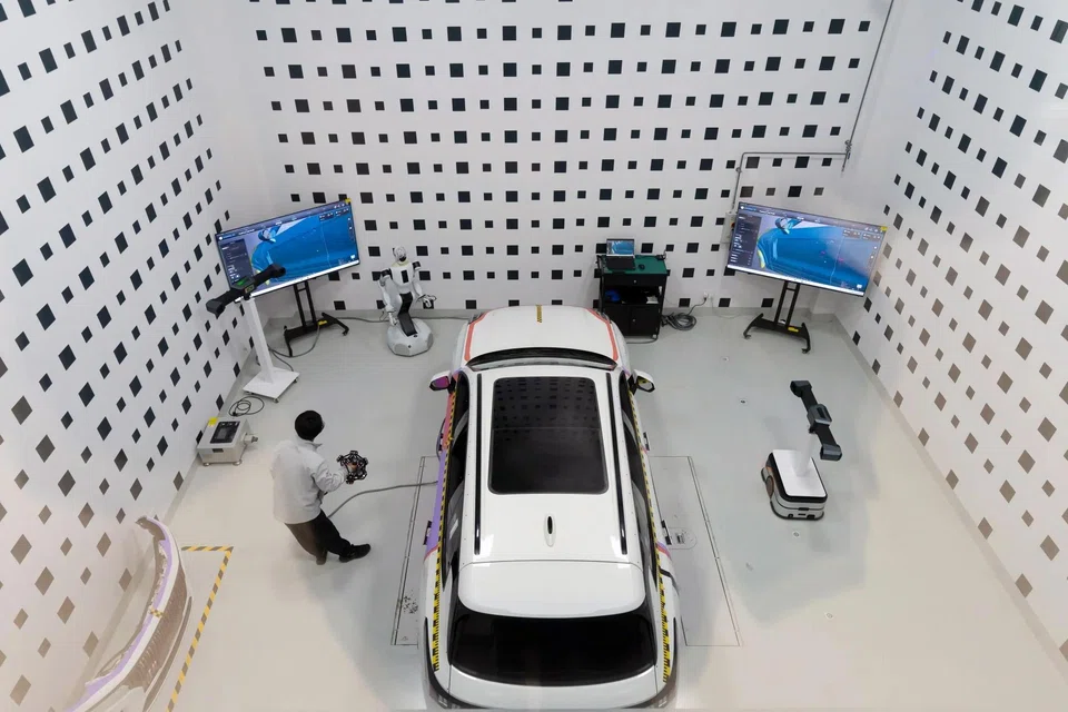 The precision measurement laboratory at the Geely safety centre in Ningbo.