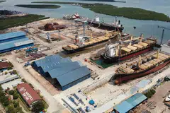 The company records higher profit margin of 43% in Q1, from 41% previously.