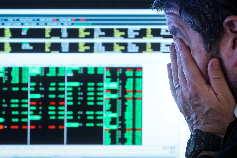 The Dow Jones Industrial Average rose 145.20 points or 0.47% at the open to 30,775.37. 