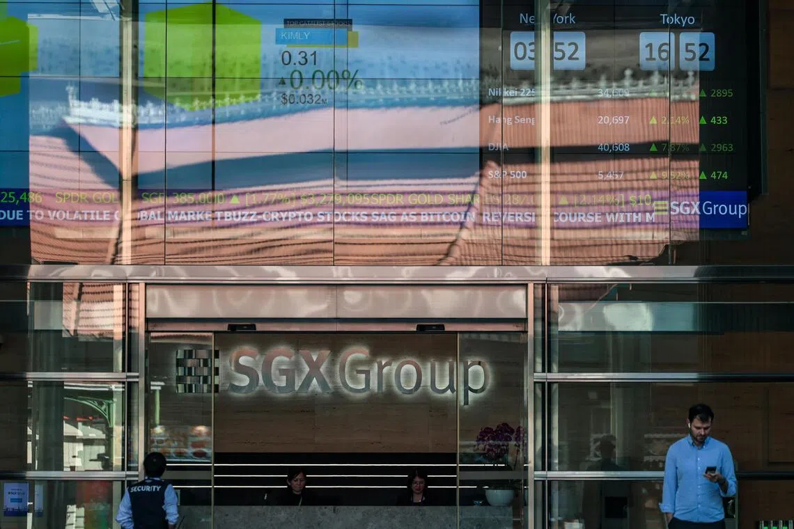 The new offer price from Consistent Record is higher than the closing prices of Low Keng Huat's shares in the past five years.