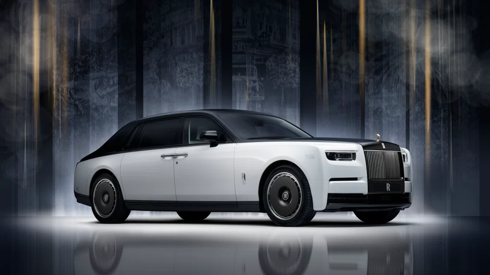 The Rolls-Royce Phantom Centenary Private Collection is a 25-car limited edition celebrating the Phantom limousine's 100th anniversary. 