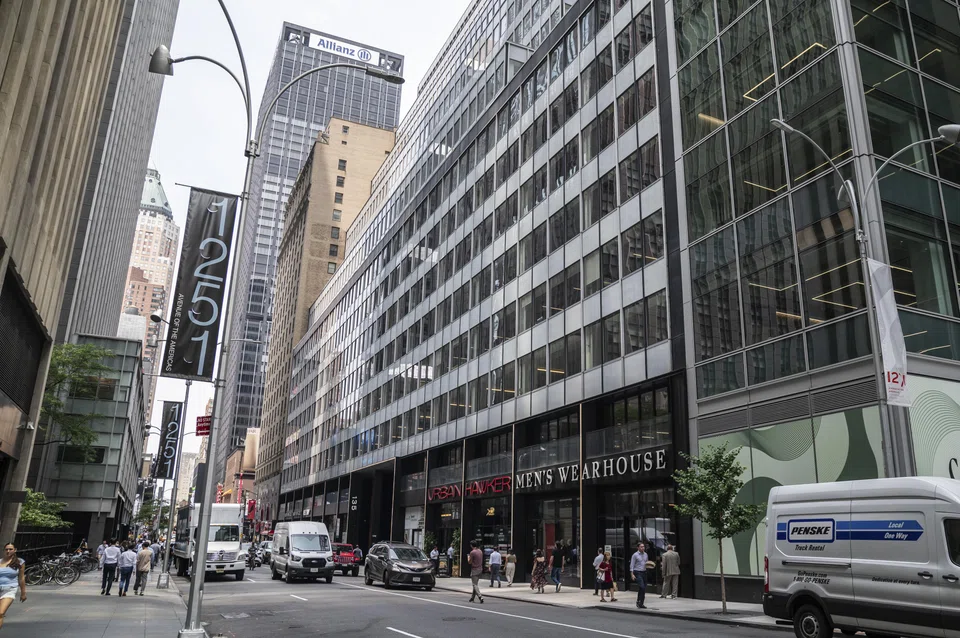 The staggeringly low sale price of the 23-storey glass behemoth is the latest and perhaps most surprising sign of how the pandemic has upended the state of office buildings in New York City.