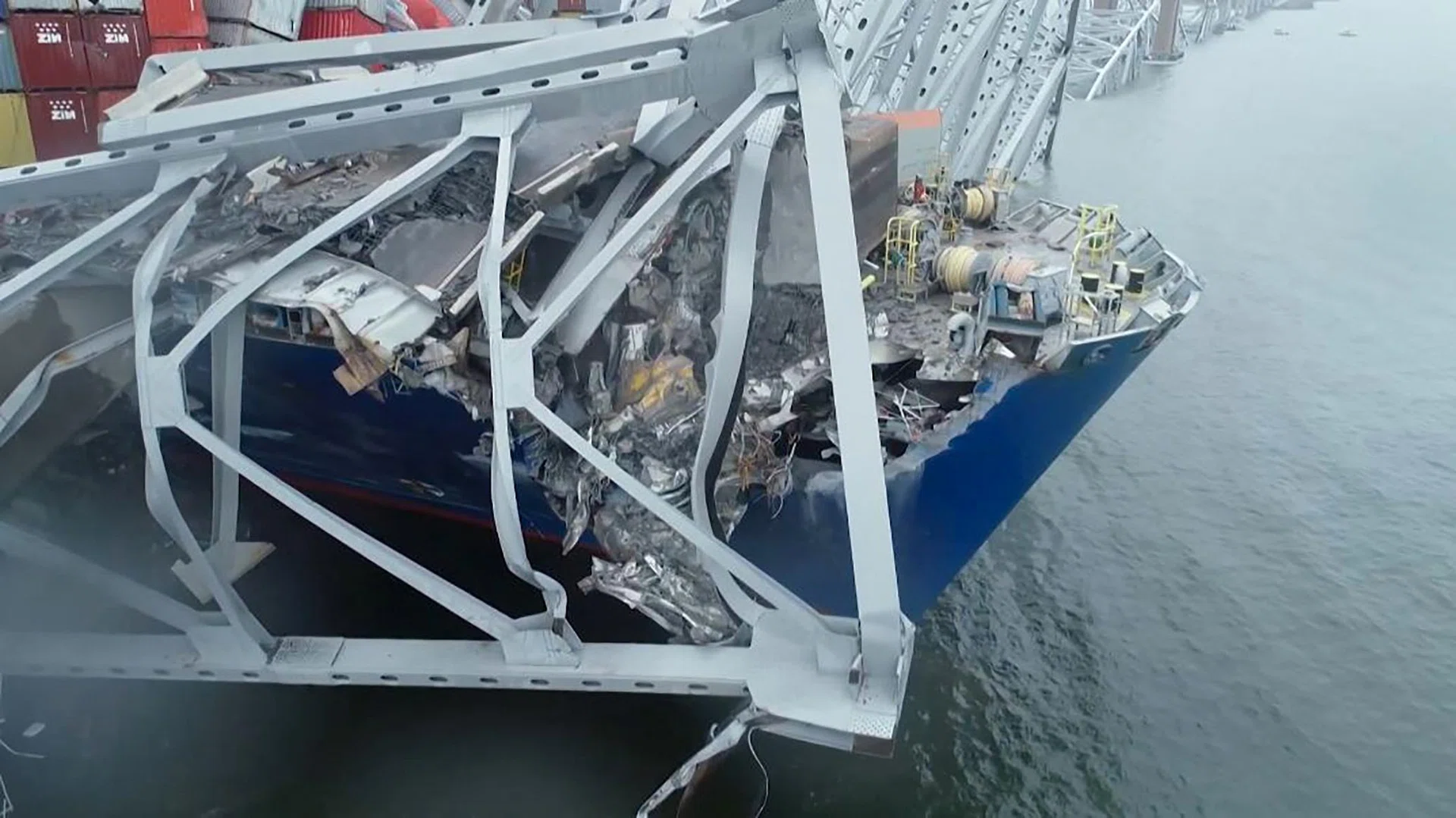 Containers are being removed from ship that hit key bridge - The ...