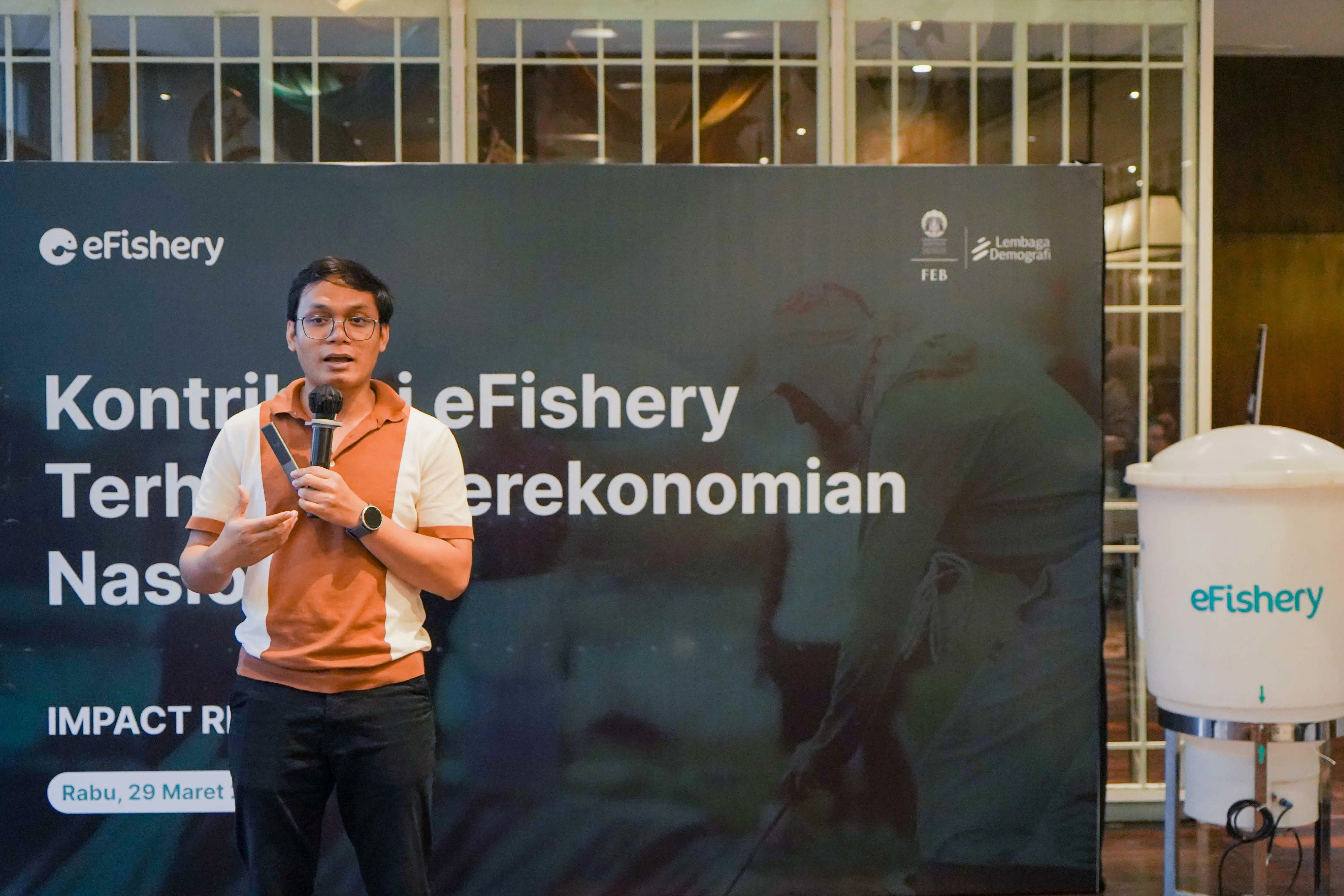 Former DBS manager cheated seven victims, including his uncle, of nearly S$1.4 million to fund gambling and wedding — image 6