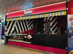 Twelve Cupcakes' 80 staff lost their jobs overnight when the bakery chain closed suddenly.  