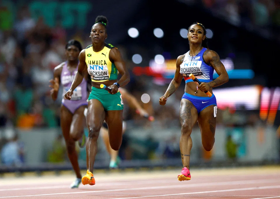 Each individual Olympic champion will receive US$50,000 and relay teams will receive the same amount, to be shared among the team members.