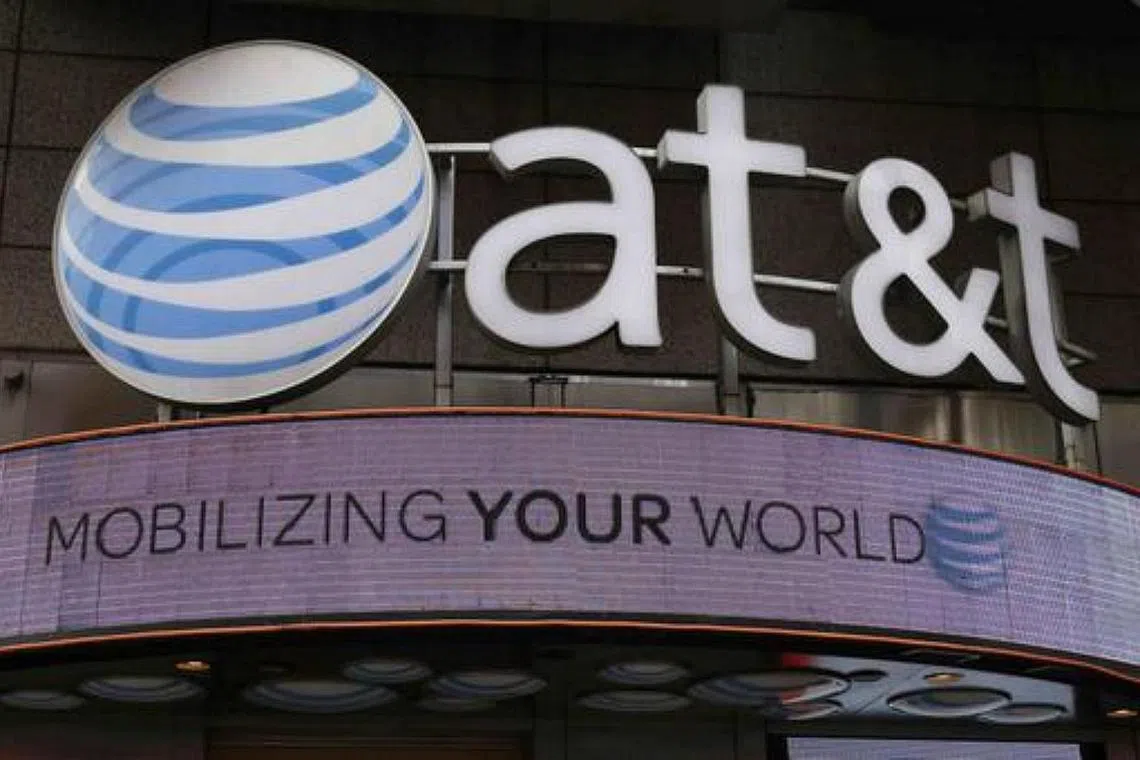 AT&T is selling its stake in DirecTV as the satellite television company is holding its own advanced talks to merge with rival Dish in a deal that would create the largest US pay-TV provider.