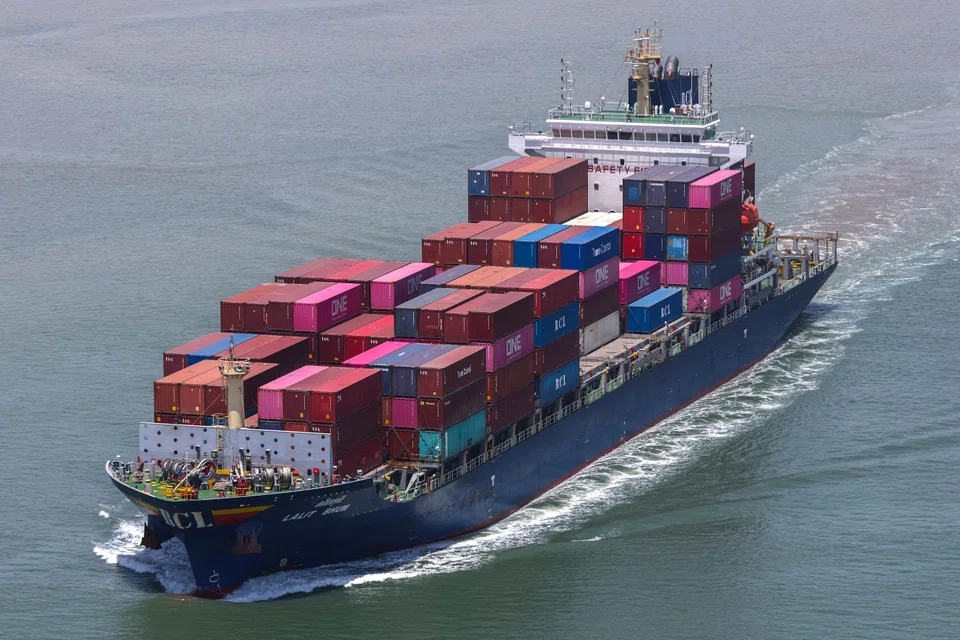 A roundup of the week’s tanker and dry bulk market (Jul 25, 2025).