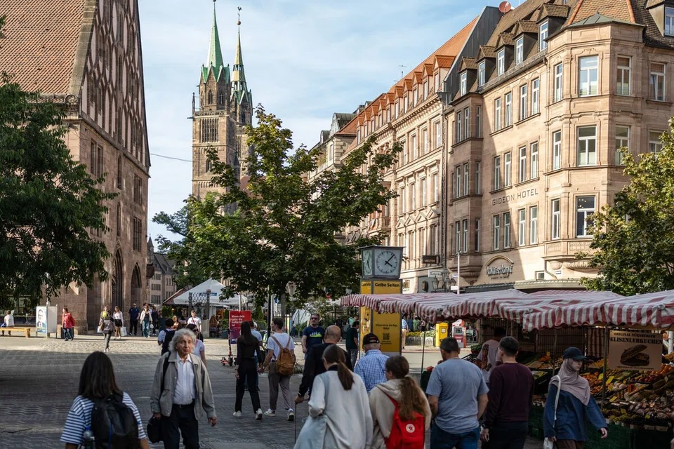 A sentiment indicator published on Thursday (May 30) by the European Commission rose to 96 in May from 95.6 the previous month.