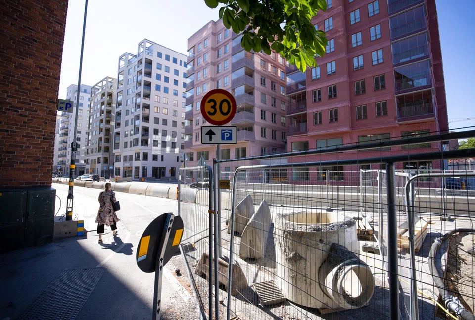 Sweden’s construction market has been severely hit by rising rates and higher input costs, which in turn is weighing down the country’s economic growth.