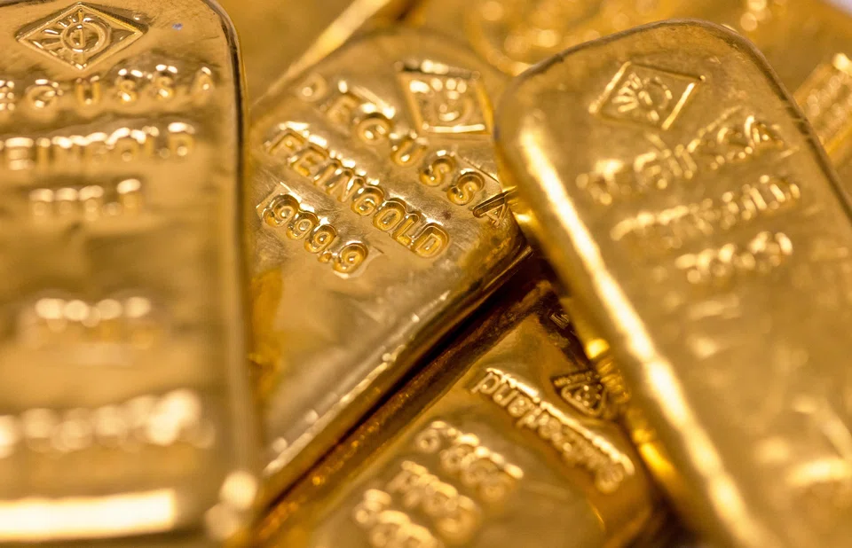 Spot gold was little changed at US$2,516.00 per ounce as of 0221 GMT, after hitting a one-week high of US$2,523.29 in the previous session.