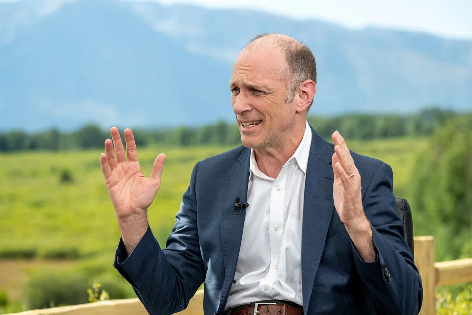 Goolsbee has called the labour market stable, though he noted that the “low hiring, low firing” environment is unusual. 