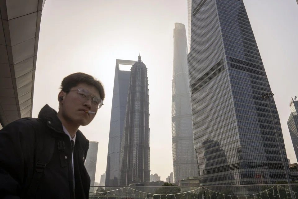 China has pledged greater fiscal stimulus to prop up its fragile economy.