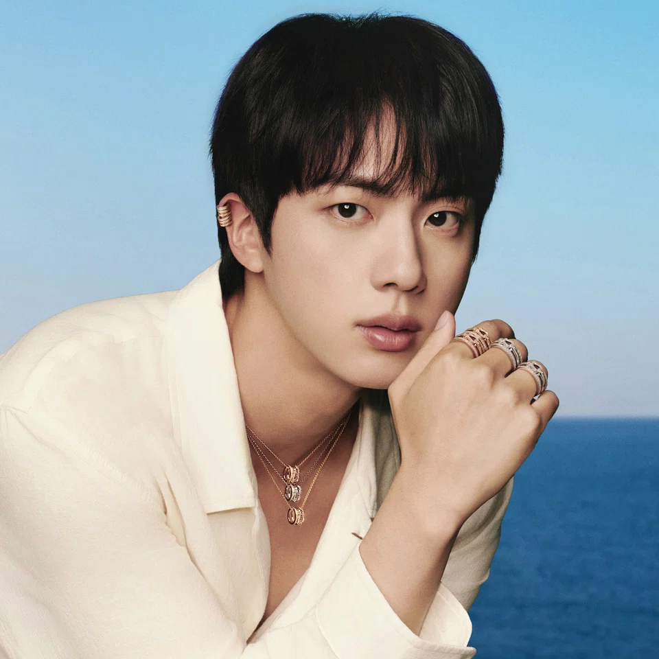 Fred's Force 10 Rise collection as seen on global ambassador, BTS’ Jin.                    