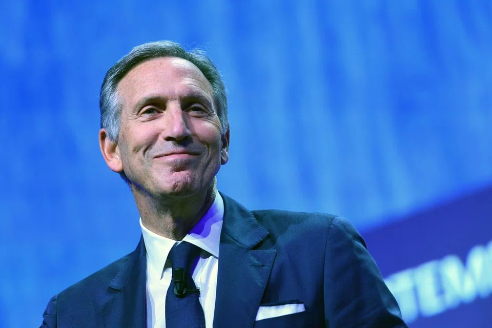 Howard Schultz, former CEO of Starbucks, actively encouraged feedback from both customers and employees.