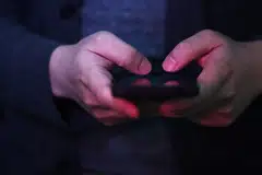 The police are warning the public of a new wave of phishing SMSes impersonating banks.