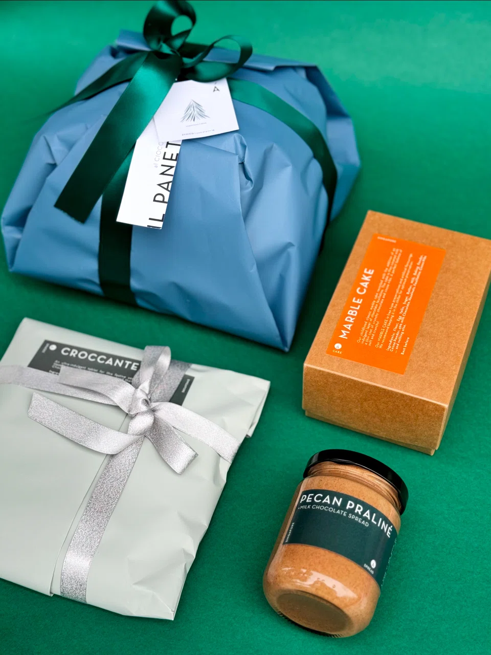 Festive hampers by Atipico.