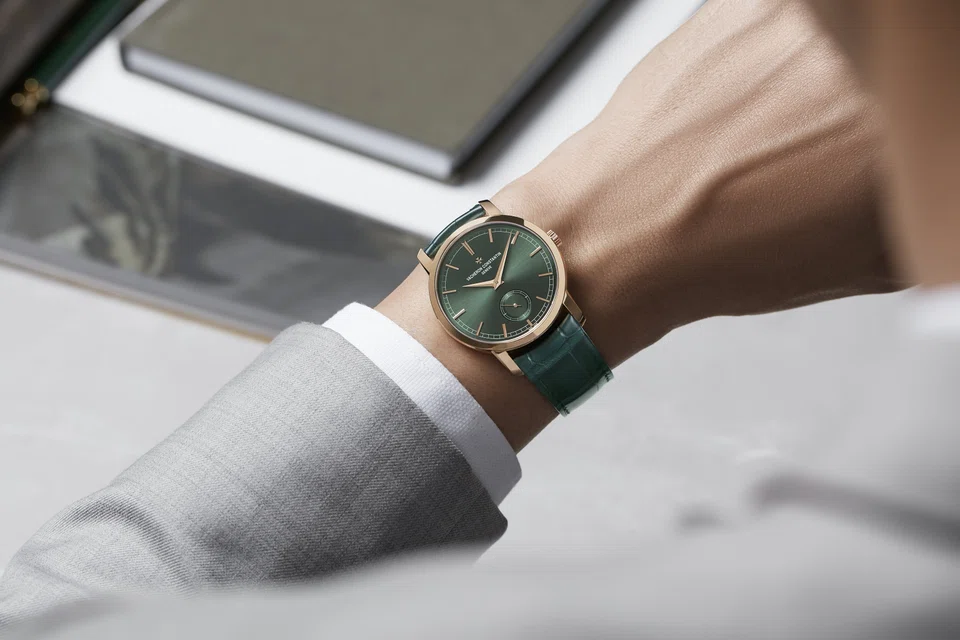 The green hue of the Traditionnelle Manual-Winding is bang on-trend.