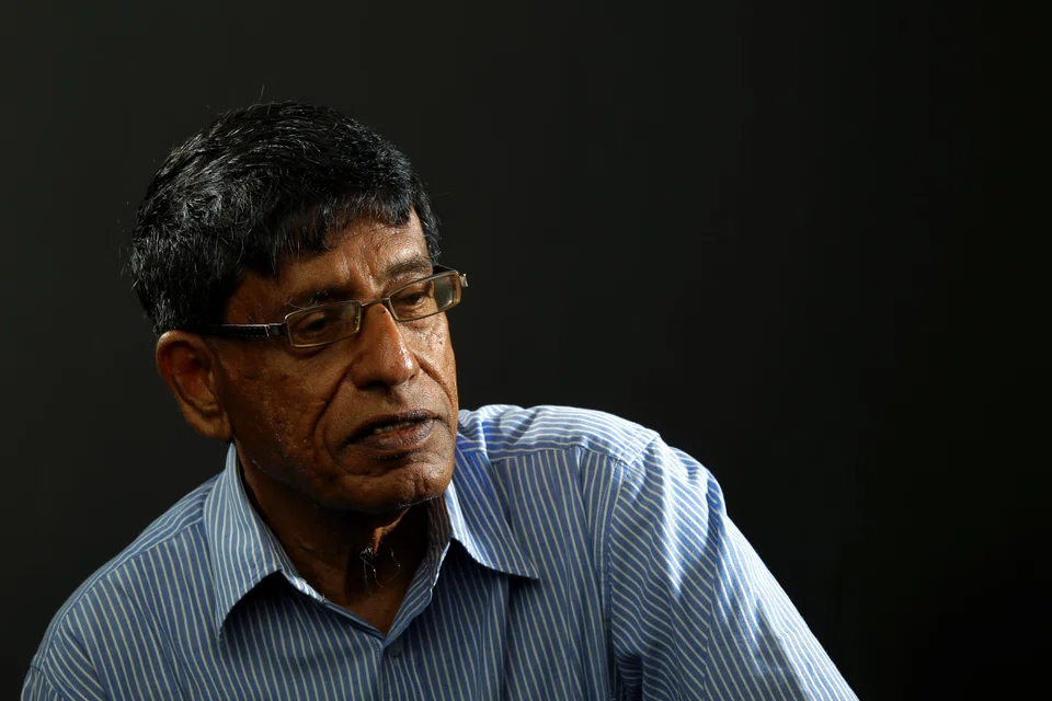 Knight, who was widowed without children, reportedly died while returning from Australia on a Scoot flight.