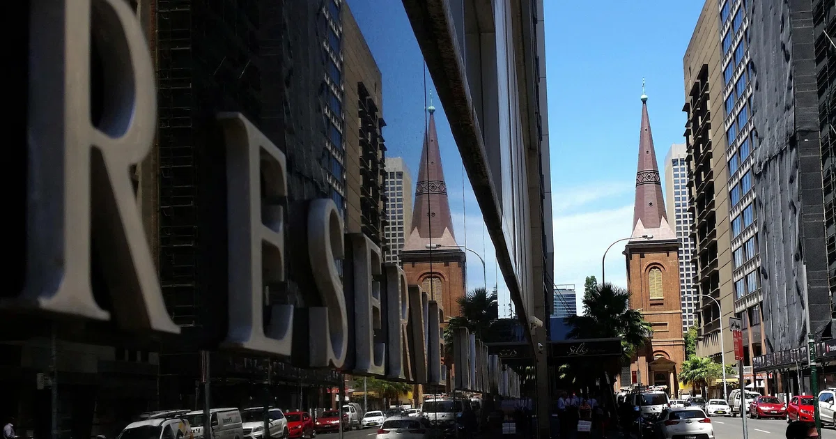 Australia central bank saw upside risks to inflation lingering after ...